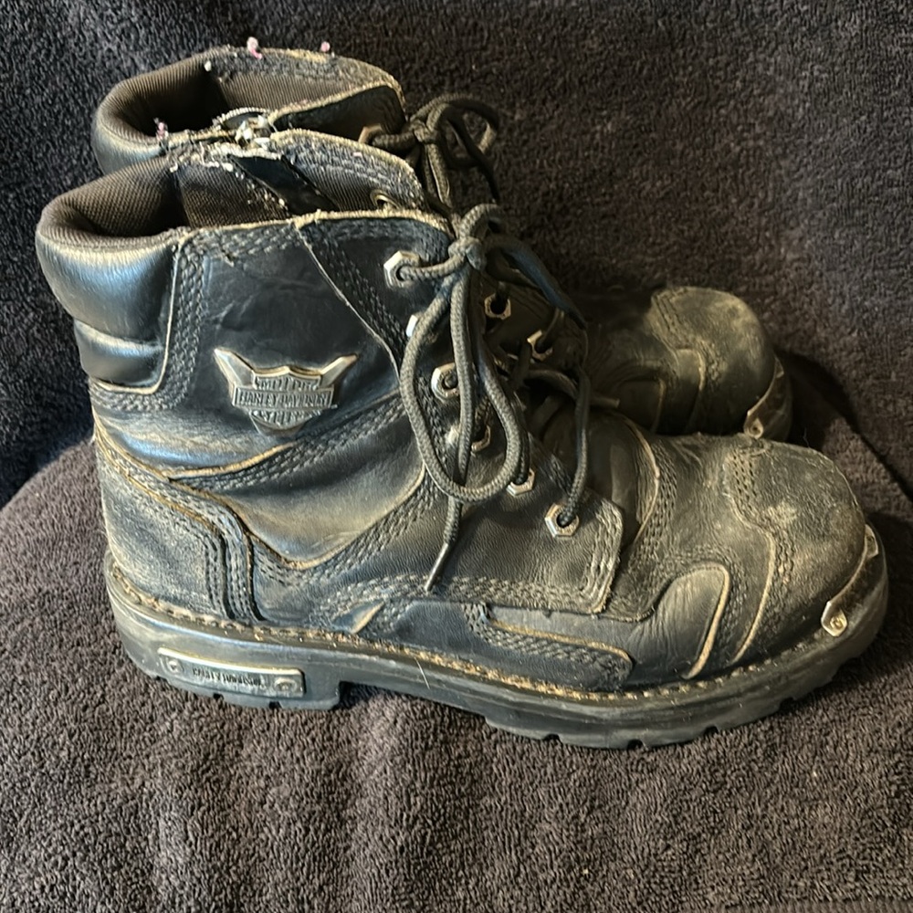 Women’s Harley boots size 9 - Picture 3 of 6